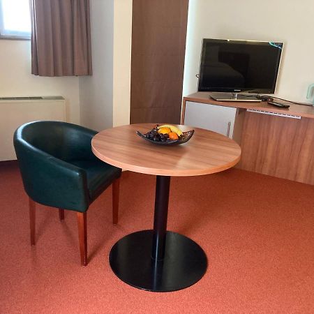 De Rantere Aparthotel Уденарде Екстериор снимка