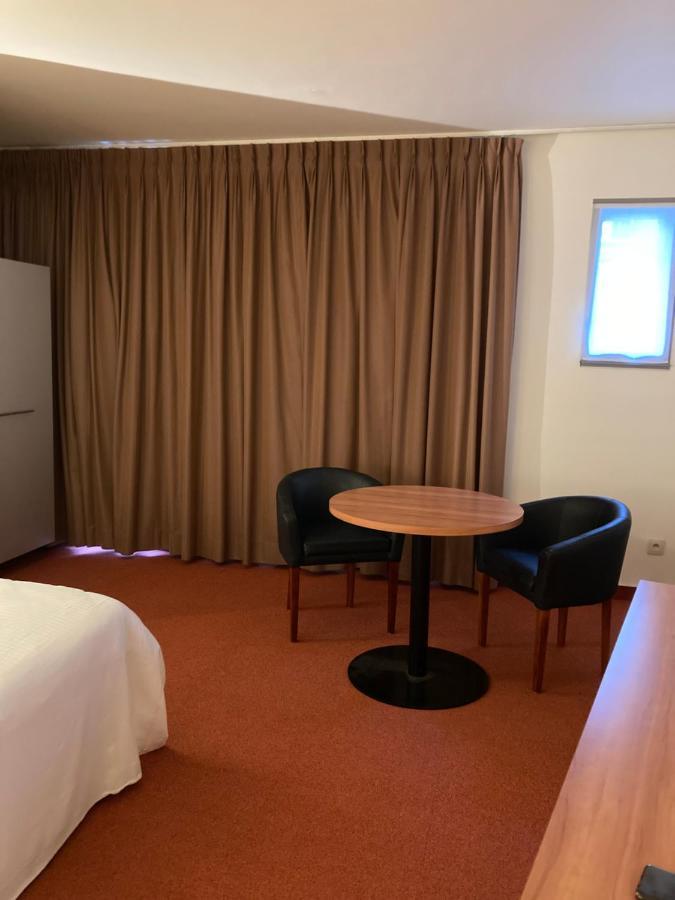 De Rantere Aparthotel Уденарде Екстериор снимка